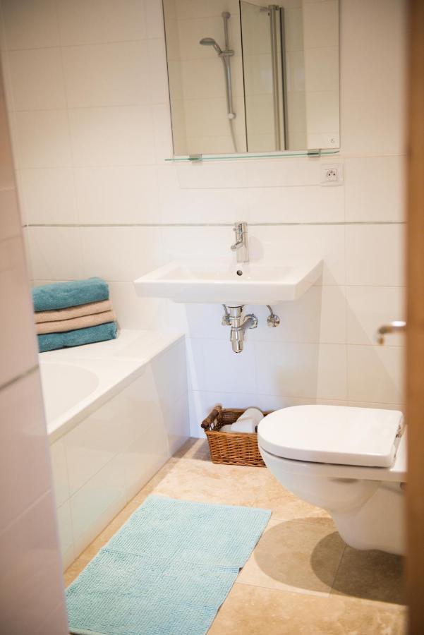 'Petite Ferme Les Bouts' Apartment, Sleeps 6, Nr Morzine La Cote d'Arbroz Екстер'єр фото