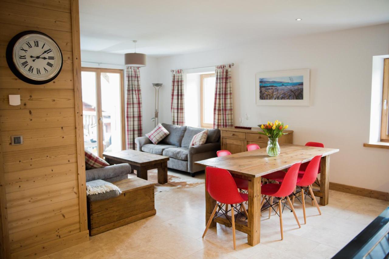 'Petite Ferme Les Bouts' Apartment, Sleeps 6, Nr Morzine La Cote d'Arbroz Екстер'єр фото